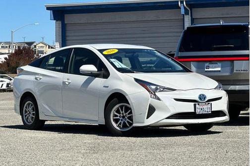 2016 Toyota Prius Two