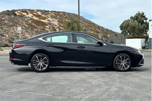 2024 Lexus ES 350 Base