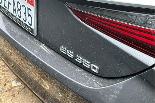2023 Lexus ES 350 Base