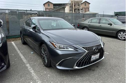 2023 Lexus ES 350 Base