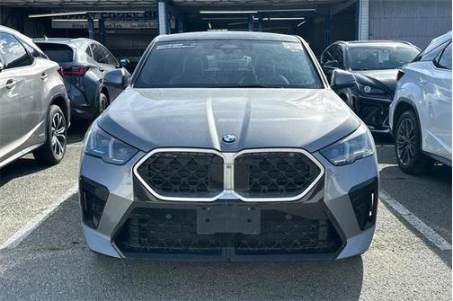 2025 BMW X2 xDrive28i
