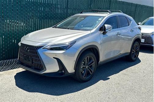 2022 Lexus NX 450h+ Luxury