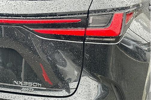 2026 Lexus NX 350h Premium