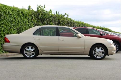2003 Lexus LS 430 Base