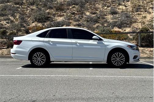 2020 Volkswagen Jetta 1.4T R-Line