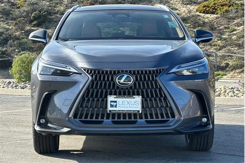 2026 Lexus NX 450h+ Luxury