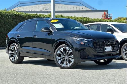 2025 Audi Q8 55 Premium Plus