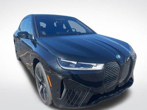 2025 BMW iX xDrive50