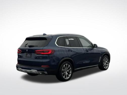 2023 BMW X5 PHEV xDrive45e