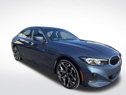 2025 BMW 330 i xDrive