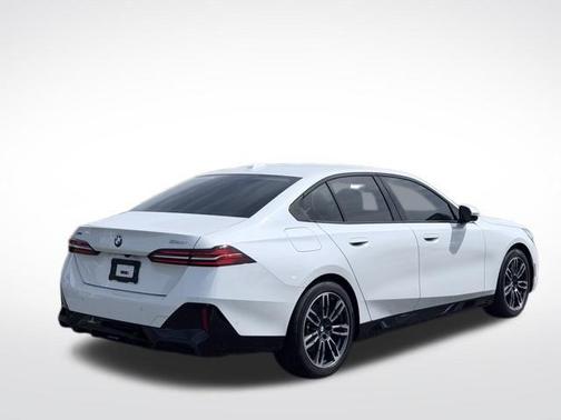 Mineral White Metallic 2026 BMW 530 xDrive