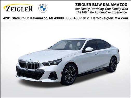 Mineral White Metallic 2026 BMW 530 xDrive