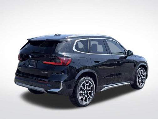 Jet Black 2026 BMW X1 xDrive28i