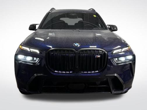 2024 BMW X7 M60i