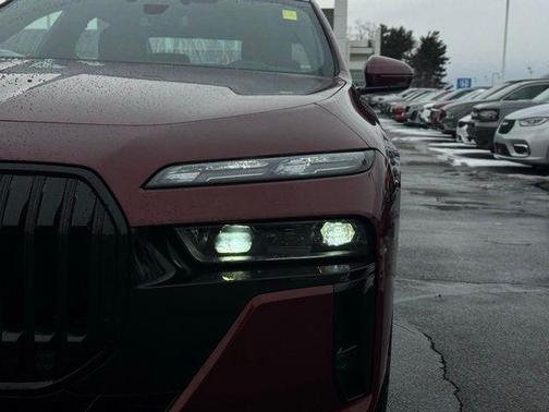 2023 BMW 760 i xDrive