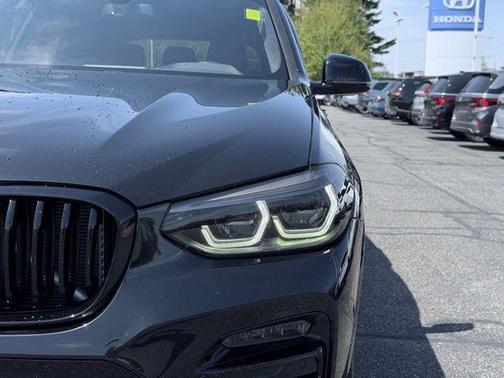 Black Sapphire Metallic 2018 BMW X3 M40i