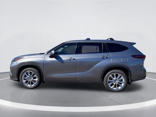 Metal 2026 Toyota Highlander Limited