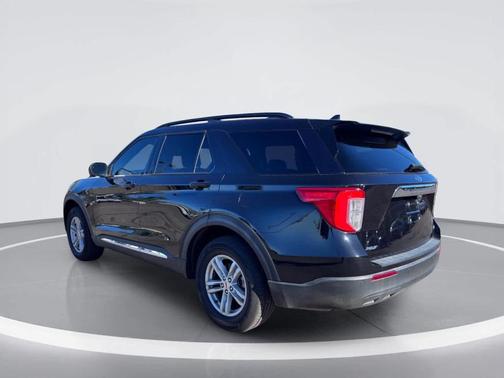 Agate Black Metallic 2023 Ford Explorer XLT