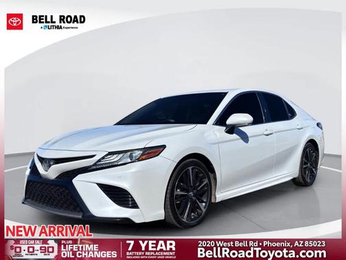 Wind Chill Pearl 2018 Toyota Camry XSE