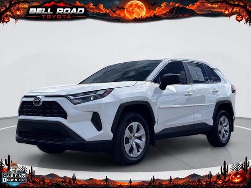 Ice 2023 Toyota RAV4 LE