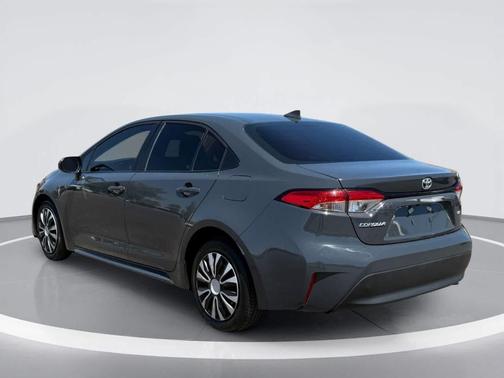UNDERGROUND 2023 Toyota Corolla LE