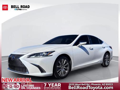 Eminent White Pearl 2019 Lexus ES 300h