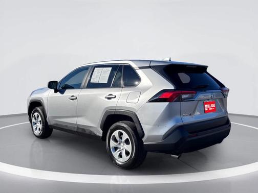 Silver Sky Metallic 2022 Toyota RAV4 LE