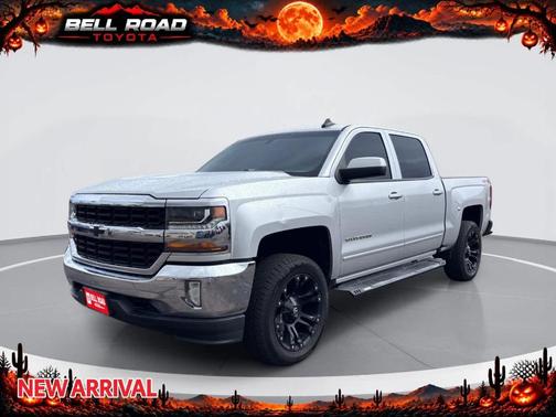 Silver Ice Metallic 2018 Chevrolet Silverado 1500 LT