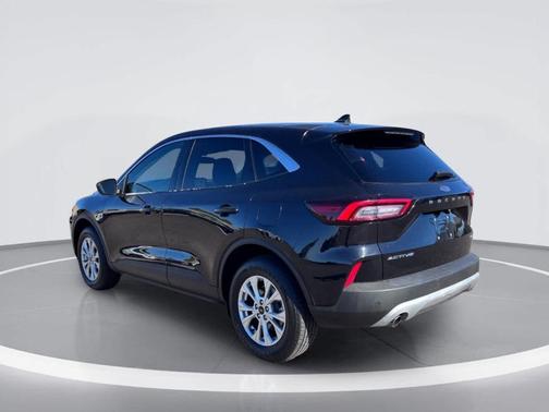 Agate Black Metallic 2023 Ford Escape Active