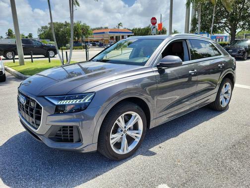 Gray Metallic 2023 Audi Q8 55 Premium Plus