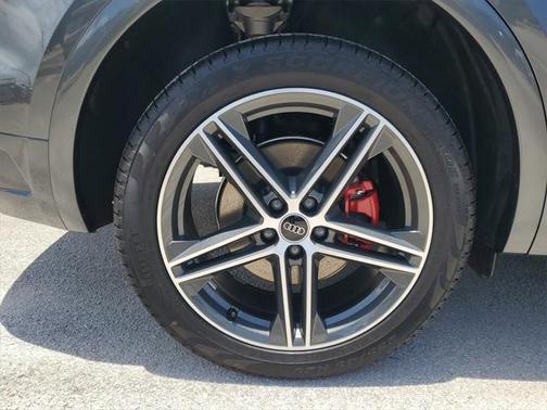2025 Audi Q5 55 S line Premium Plus