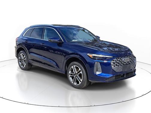 2025 Audi Q5 Premium