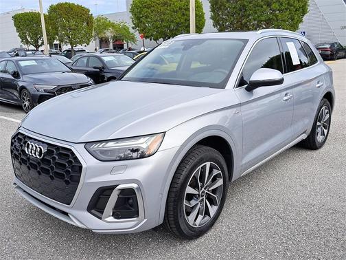 2023 Audi Q5 45 S line Prestige