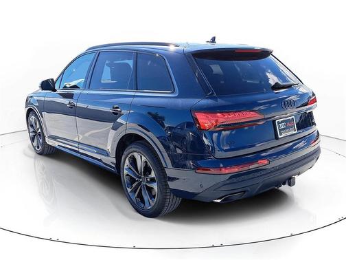 2026 Audi Q7 55 Premium Plus