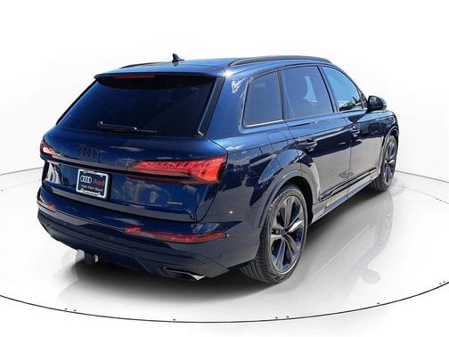 2026 Audi Q7 55 Premium Plus