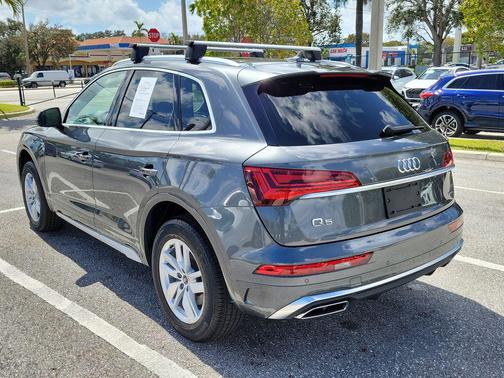 2024 Audi Q5 45 S line Premium