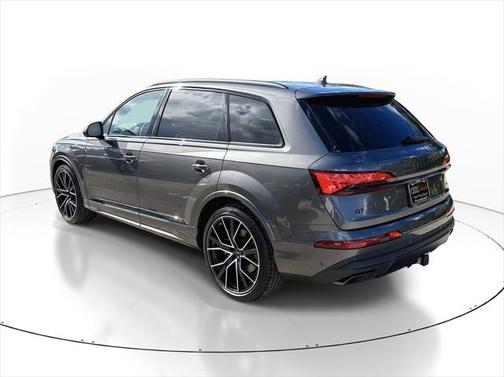 2025 Audi Q7 55 Prestige