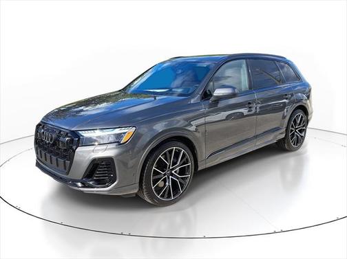 2025 Audi Q7 55 Prestige