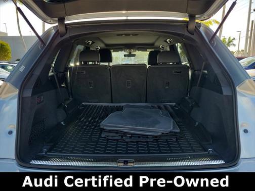 2025 Audi Q7 45 Premium