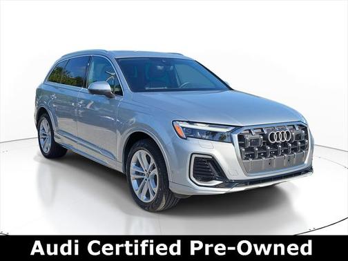 2025 Audi Q7 45 Premium