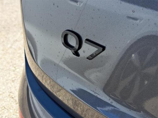 2026 Audi Q7 55 Premium Plus