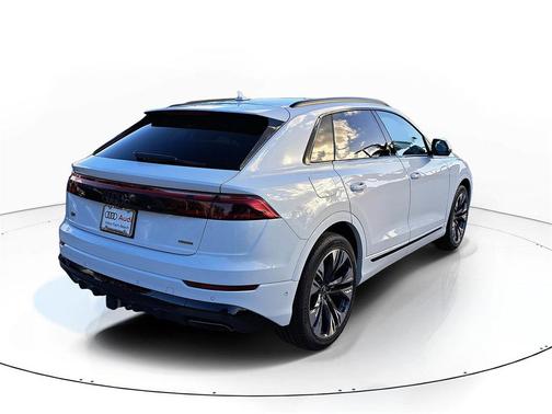 2026 Audi Q8 55 Premium Plus