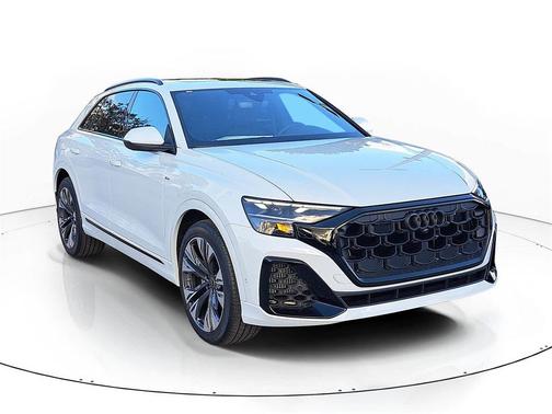 2026 Audi Q8 55 Premium Plus