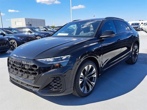 2026 Audi Q8 55 Premium Plus