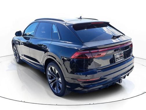 2026 Audi Q8 55 Premium Plus