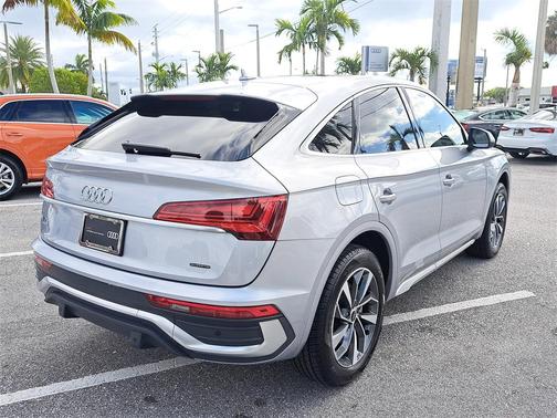 2023 Audi Q5 45 S line Premium Plus