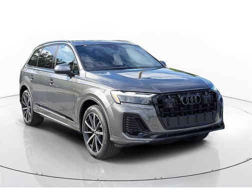 2026 Audi Q7 45 Premium Plus