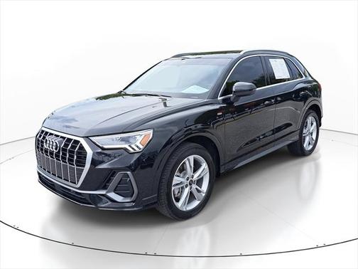 2024 Audi Q3 45 S line Premium Plus