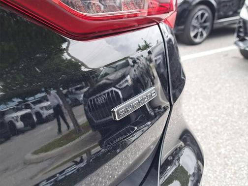 2024 Audi Q3 45 S line Premium Plus
