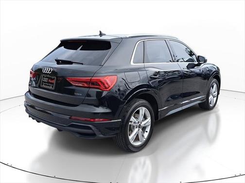 2024 Audi Q3 45 S line Premium Plus